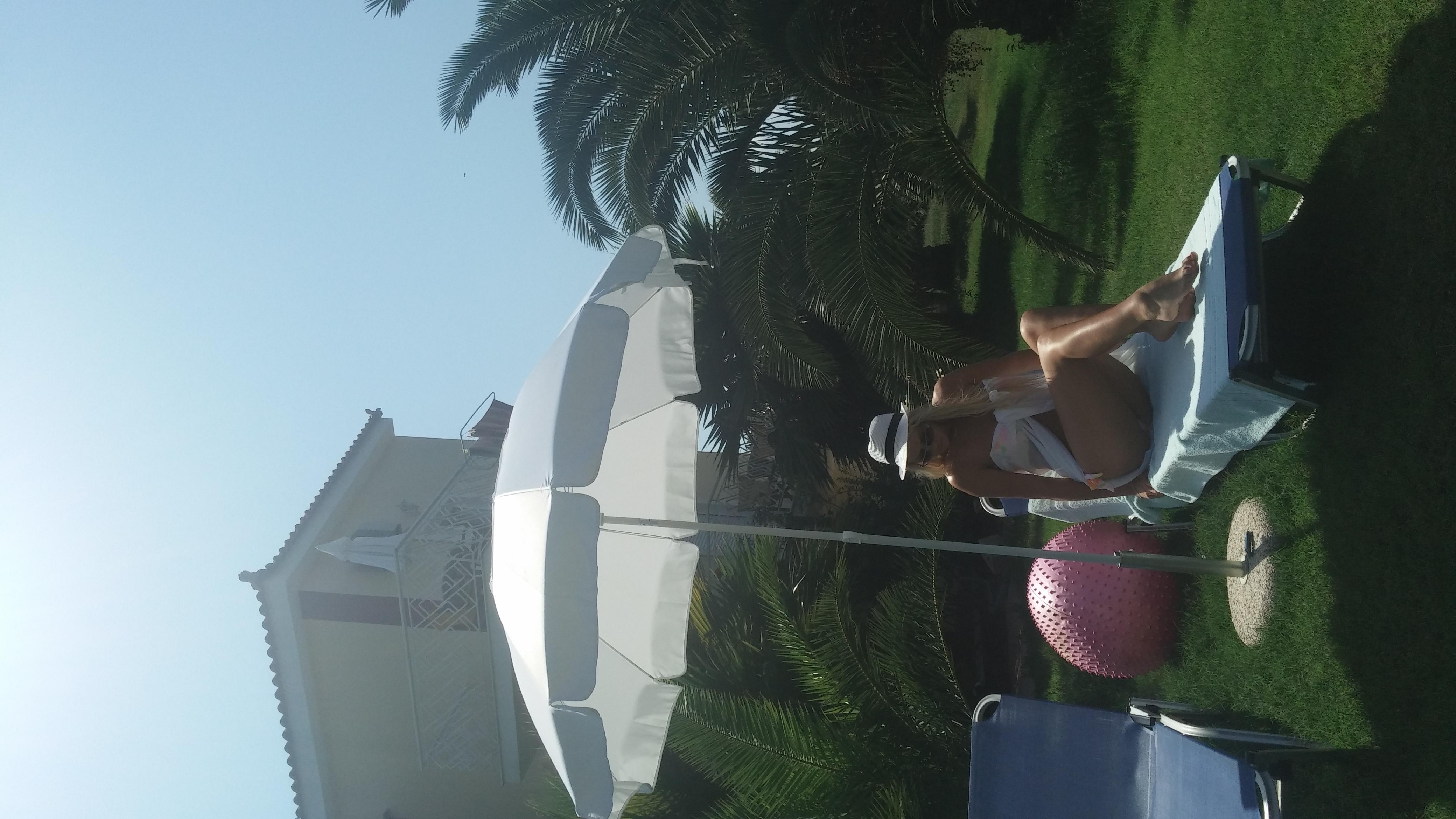 Irida Beach Resort Suites Kyparissia Bagian luar foto