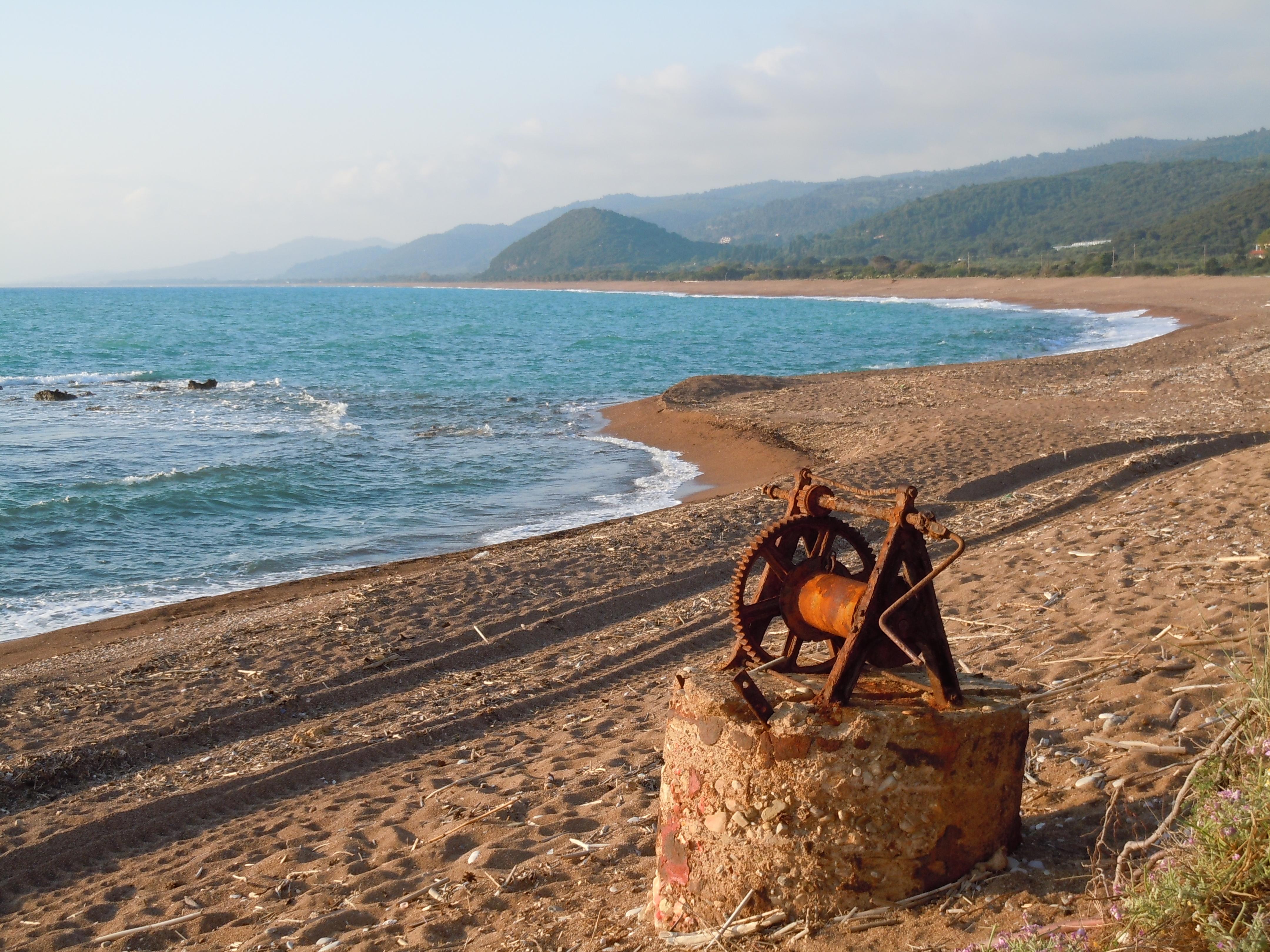 Irida Beach Resort Suites Kyparissia Bagian luar foto