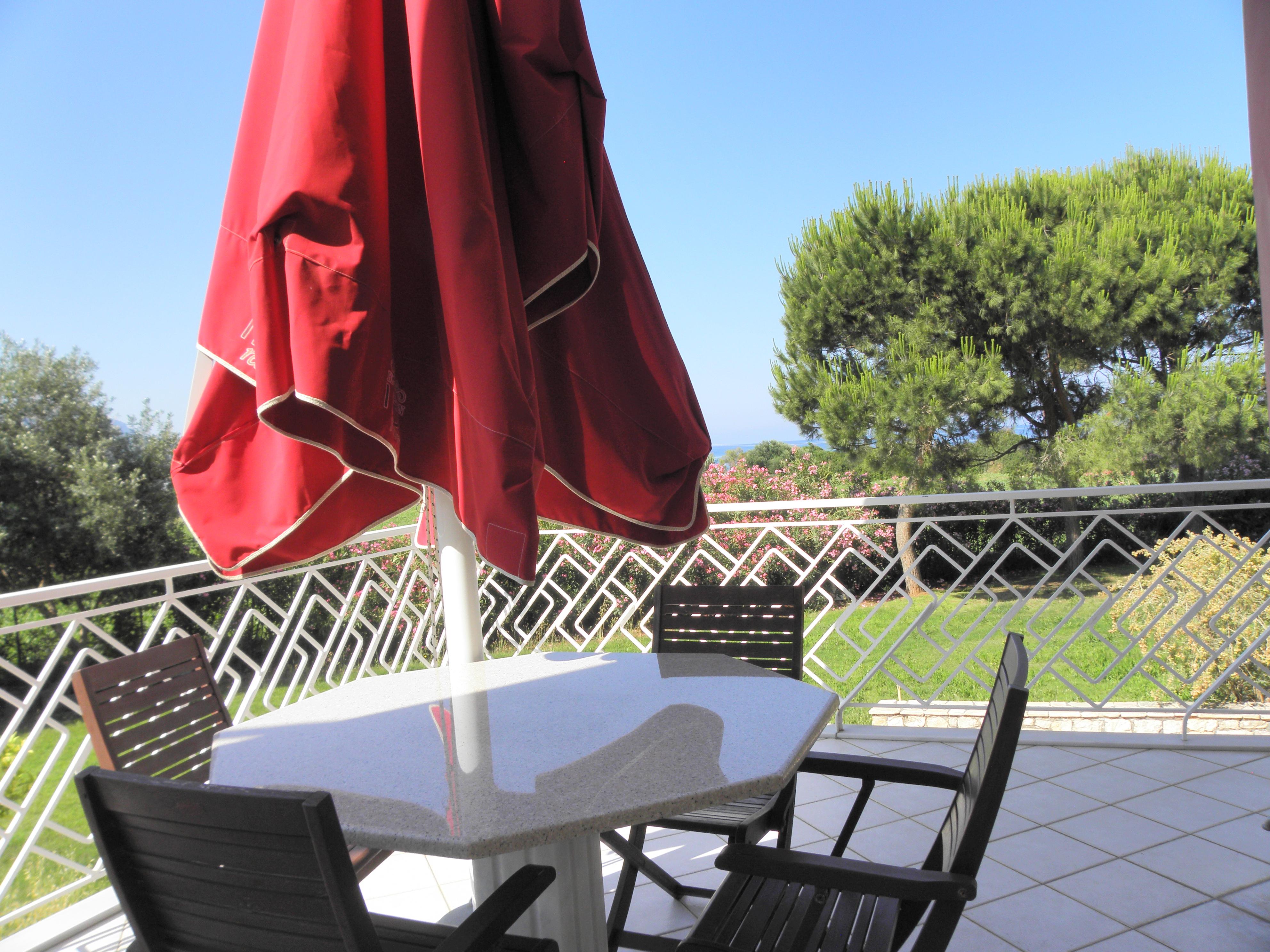 Irida Beach Resort Suites Kyparissia Bagian luar foto