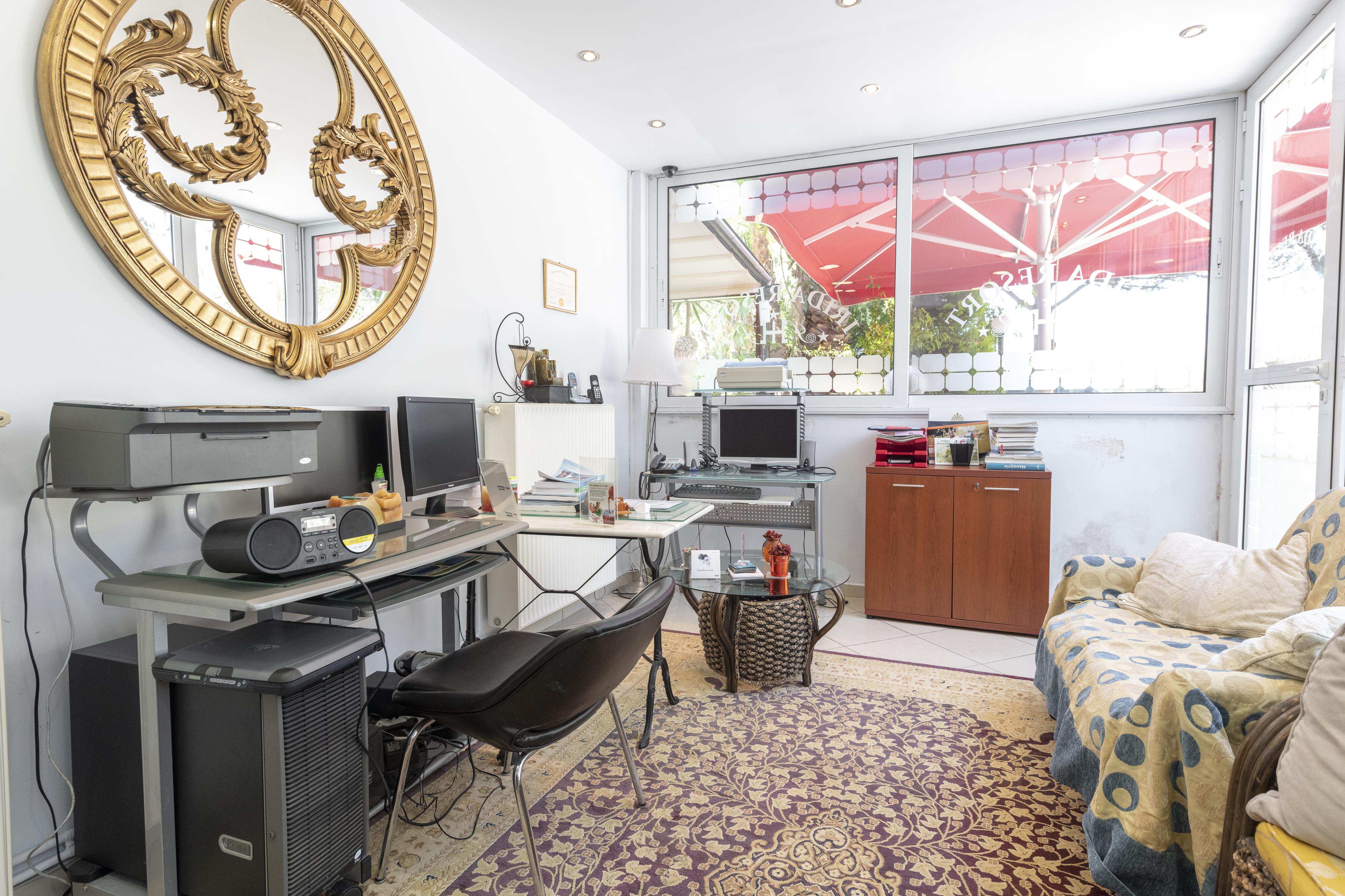 Irida Beach Resort Suites Kyparissia Bagian luar foto