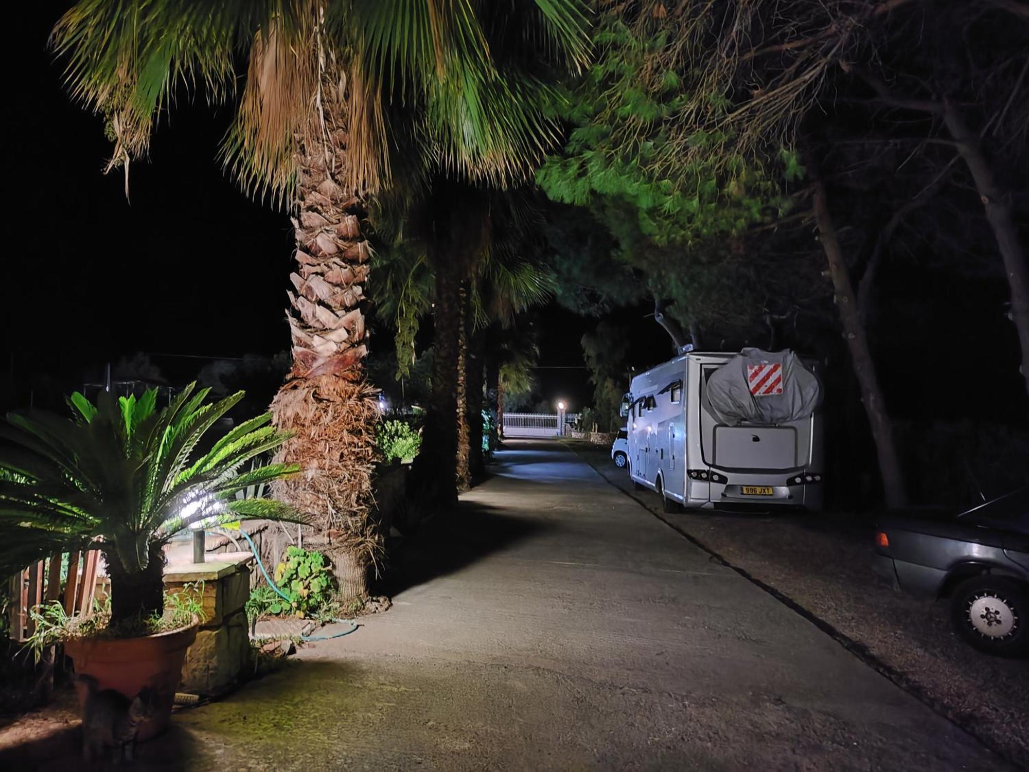 Irida Beach Resort Suites Kyparissia Bagian luar foto